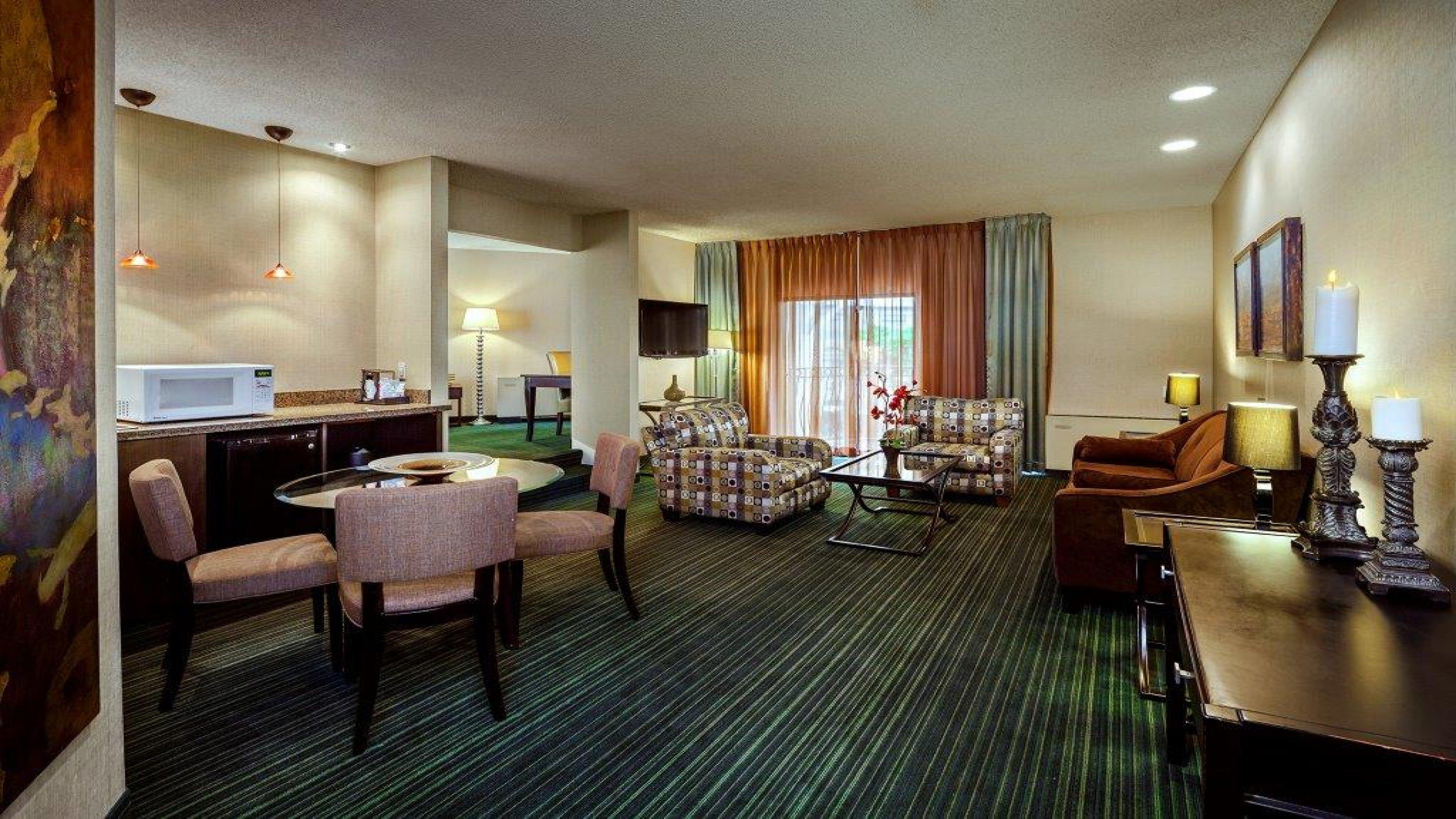 Concord Plaza Hotel Exterior photo